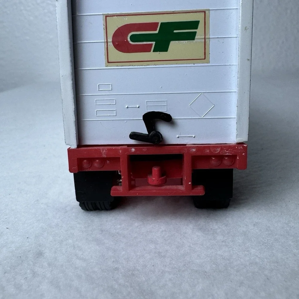 Vintage Consolidated Freightways‎ CF Diecast Toy Trailer Metal White Light Wear